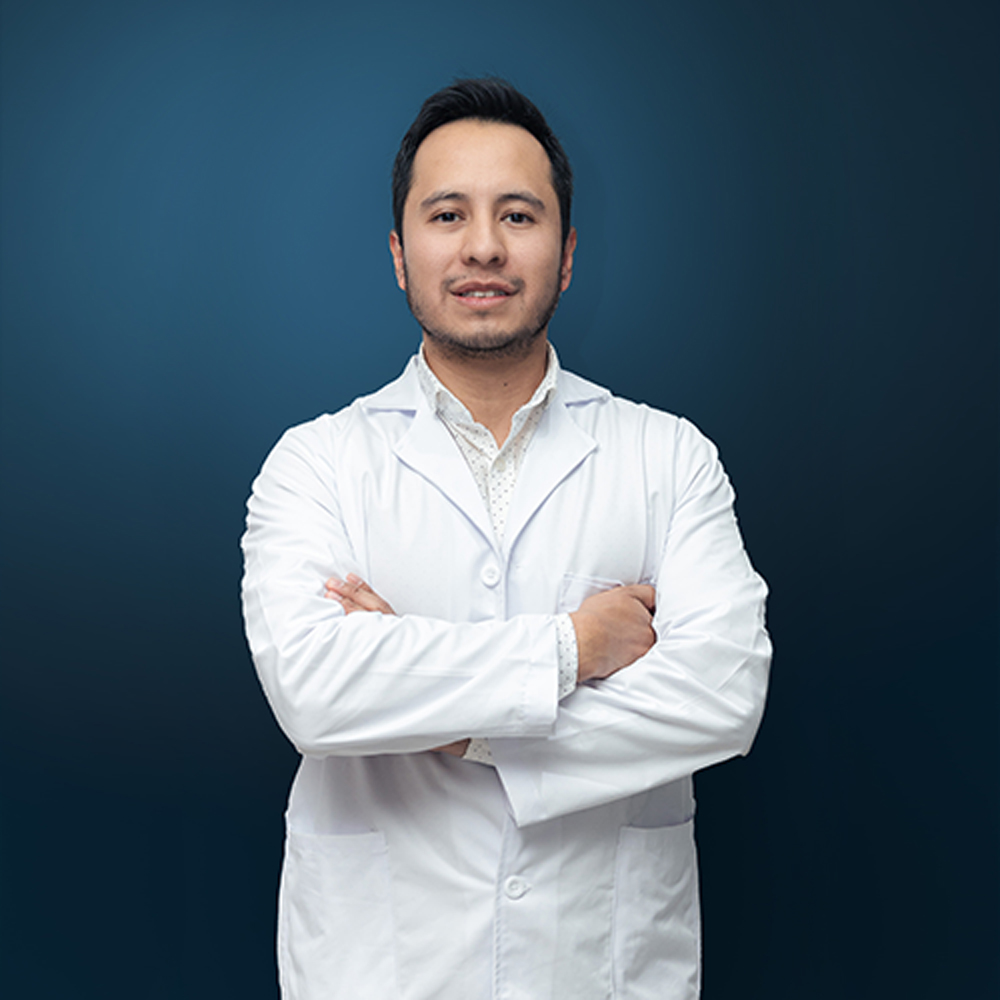 dr ediel davila cirujano oncologo cabeza cuello hospital clinica san agustin loja